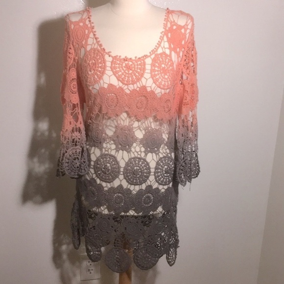 Angie eyelet lace Ombré pink gray top coverup size M - Picture 2 of 12